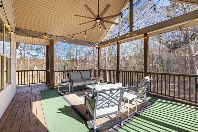 $1,040,000 | 415 Vanderbilt Parkway, Newnan, GA 30265