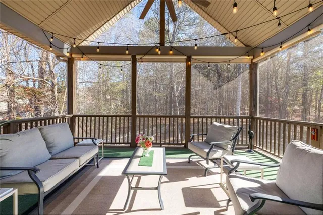 $1,040,000 | 415 Vanderbilt Parkway, Newnan, GA 30265