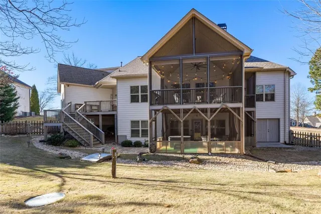 $1,040,000 | 415 Vanderbilt Parkway, Newnan, GA 30265