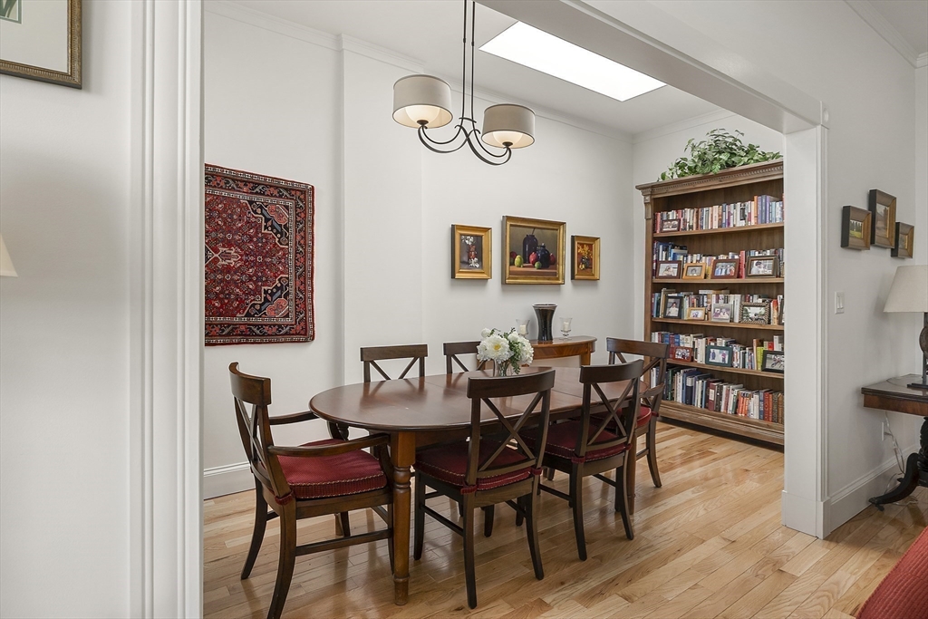 31 Bay State Road, Unit 4 Boston, MA 02215 - Photo 6 of 42