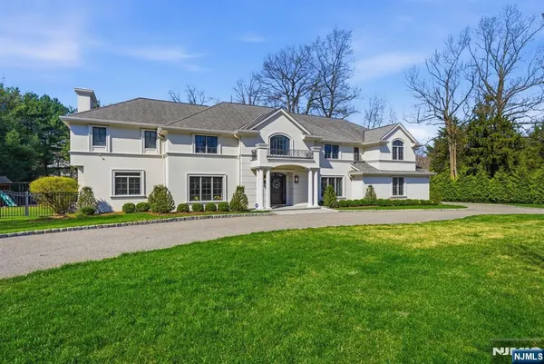 $3,300,000 | 257 Truman Drive, Cresskill, NJ 07626