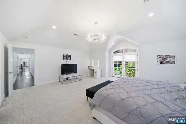 $3,300,000 | 257 Truman Drive, Cresskill, NJ 07626