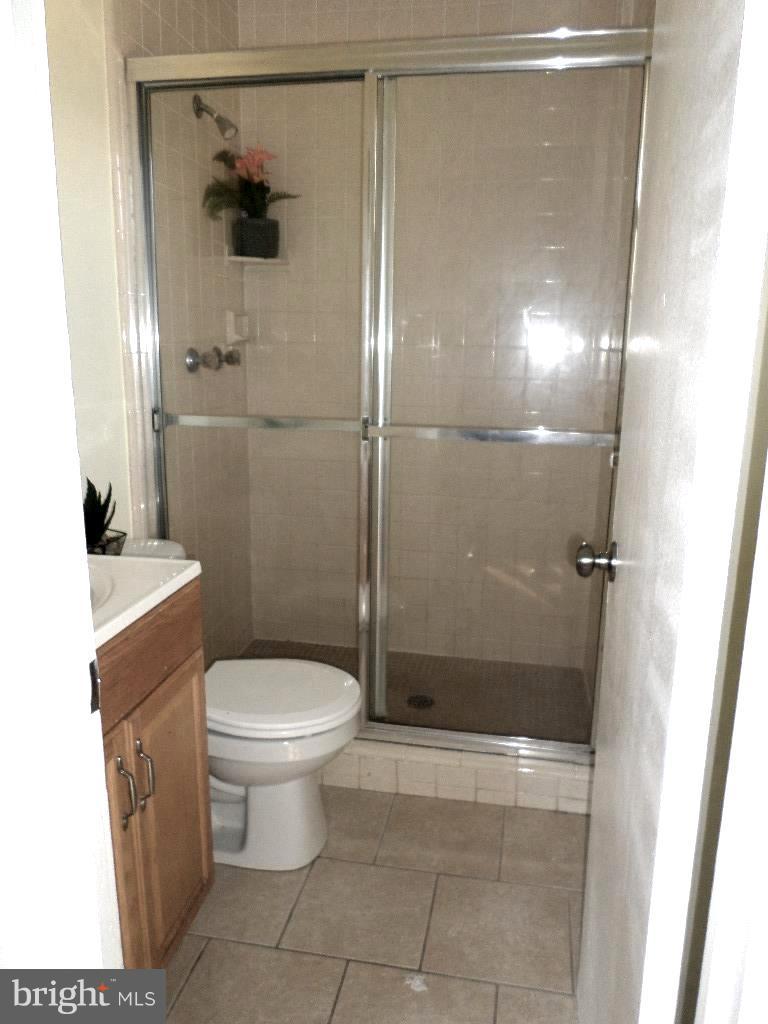 9407 Avenel Road Silver Spring, MD 20903 - Photo 9 of 14 Bedroom (Master)