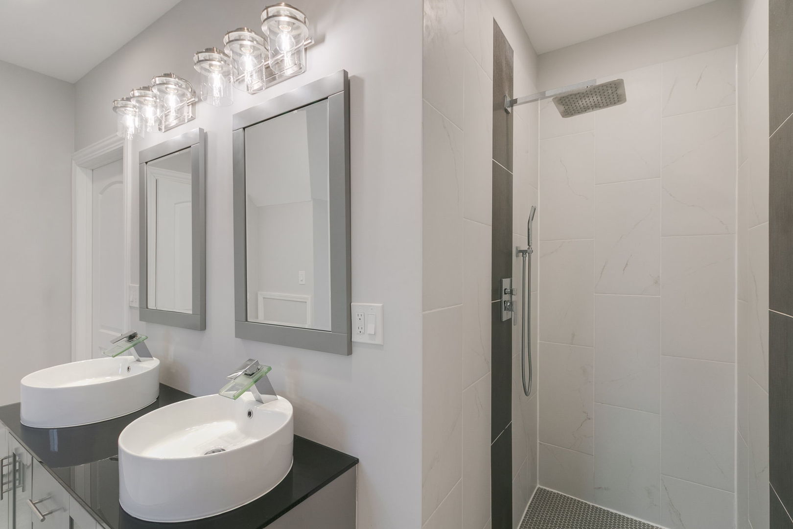 3239 Wesley Avenue Berwyn, IL 60402 - Photo 10 of 29 a bathroom with a toilet sink and mirror