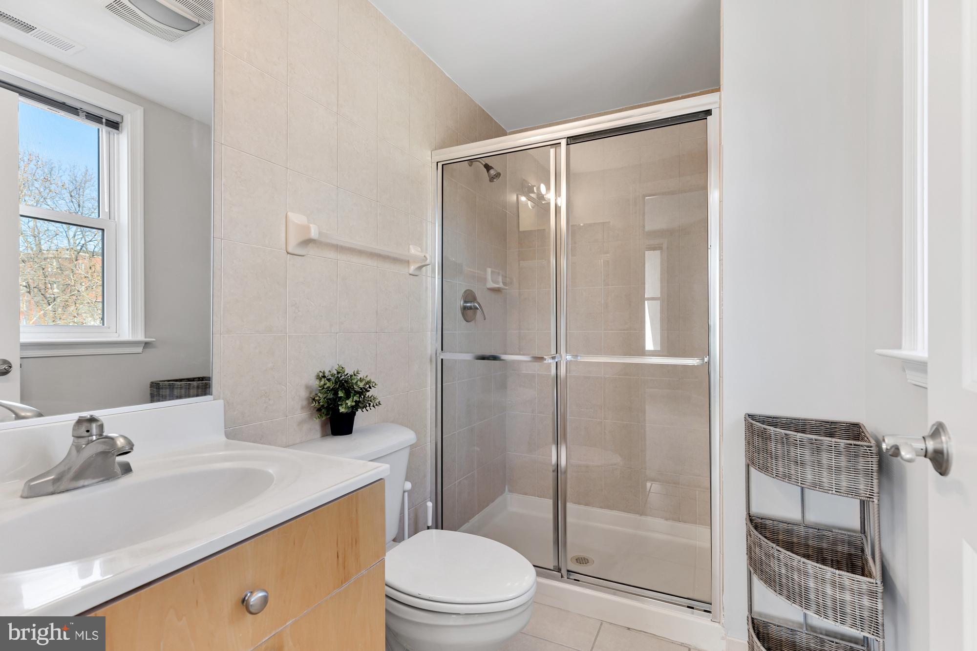 1340 Monroe Street Northwest, Unit 301 Washington, DC 20010 - Photo 21 of 26