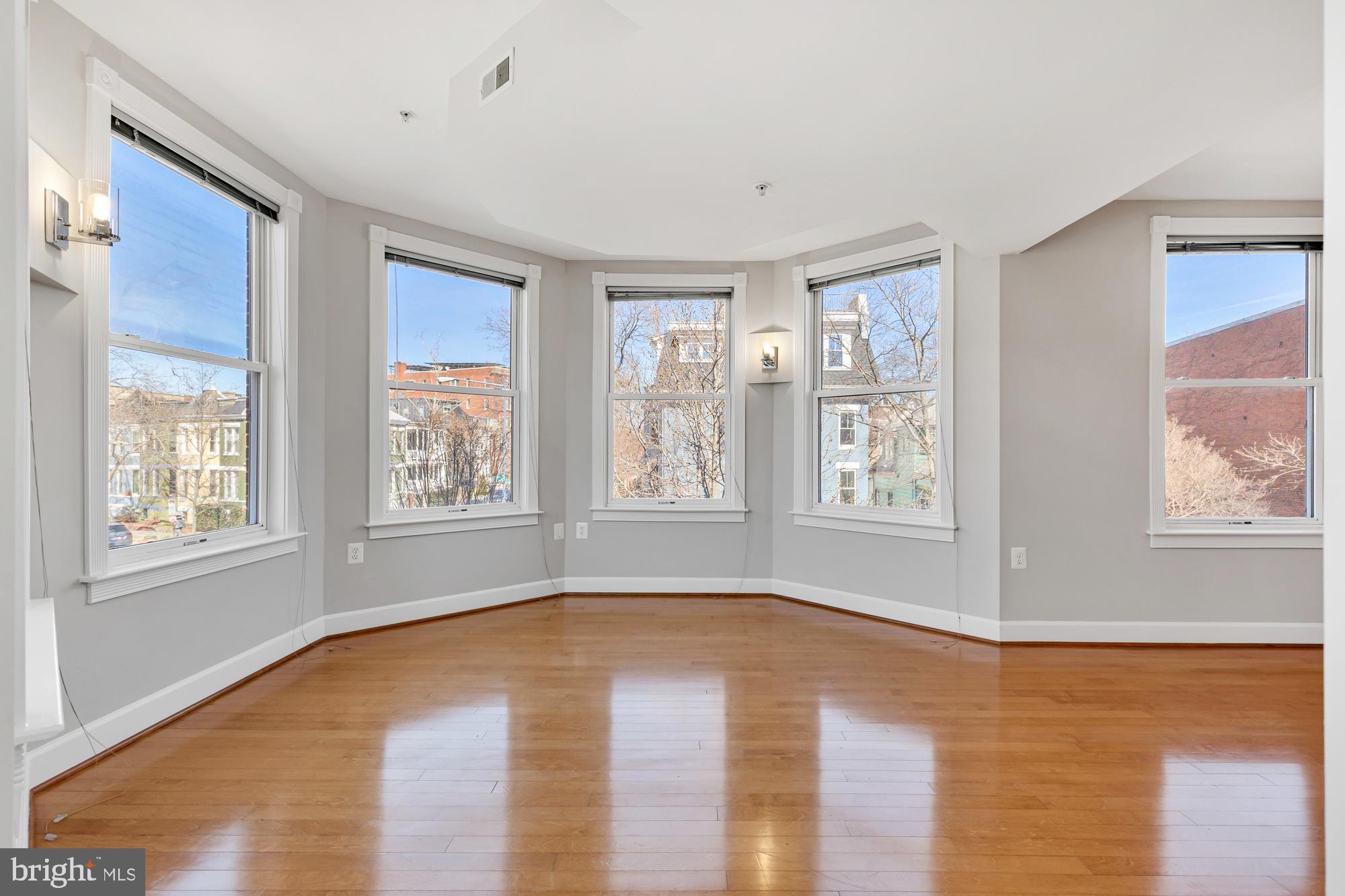 1340 Monroe Street Northwest, Unit 301 Washington, DC 20010 - Photo 5 of 26