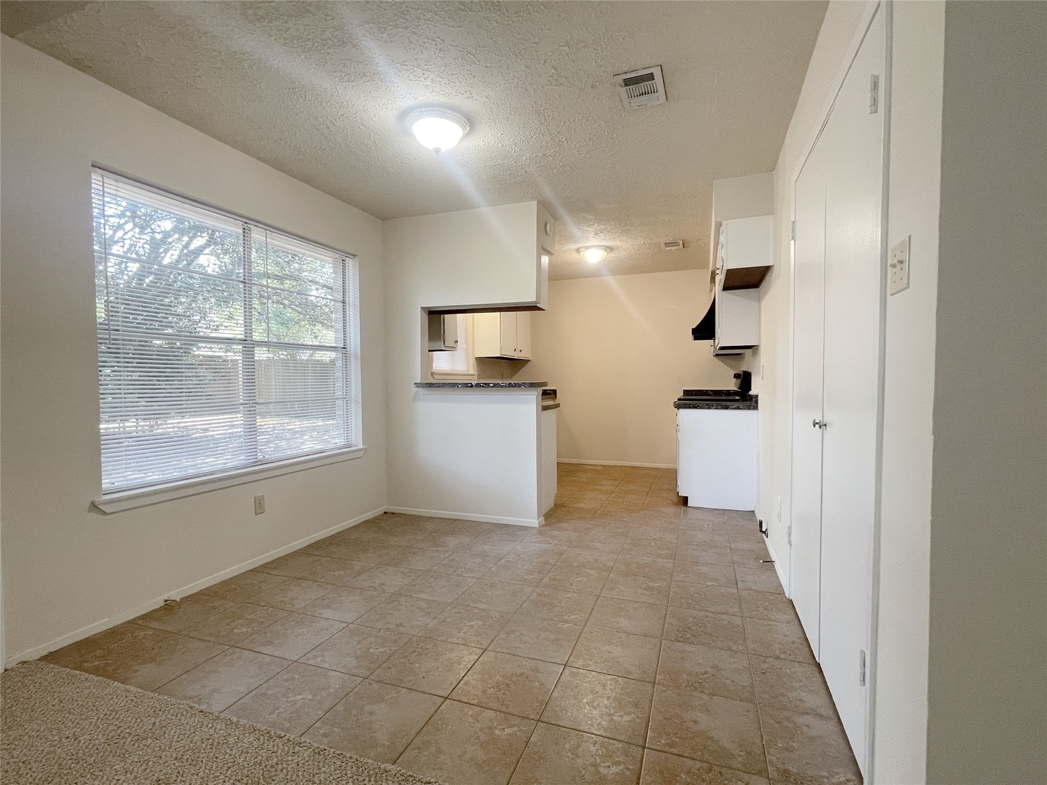 19010 Kemble Road Humble, TX 77346 - Photo 4 of 14 Gallery Image 4