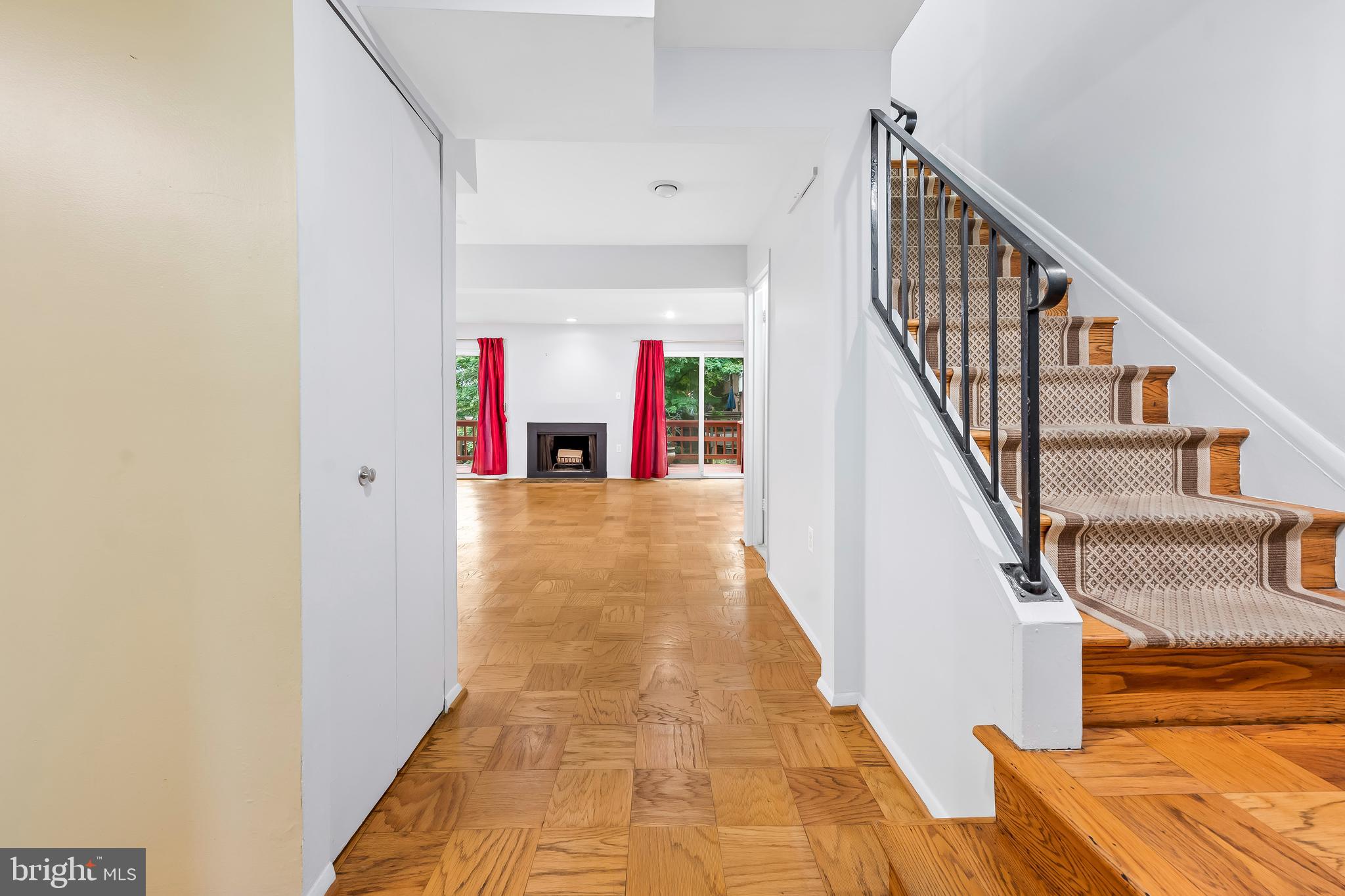 1953 Greenberry Road Baltimore, MD 21209 - Photo 6 of 46