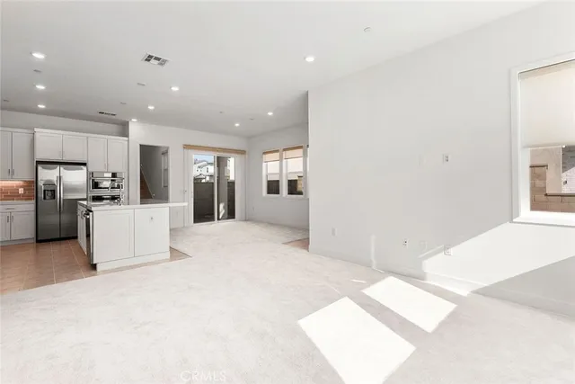 $6,500 | 647 Gadwall, Irvine, CA 92618