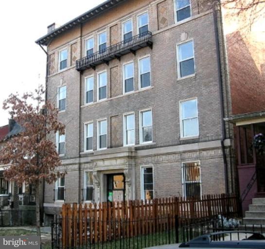 219 T Street Northeast, Unit 302 Washington, DC 20002 - Photo 1 of 5 Exterior (Main)