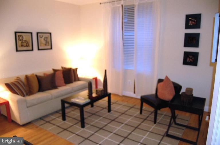 219 T Street Northeast, Unit 302 Washington, DC 20002 - Photo 2 of 5 Living Room