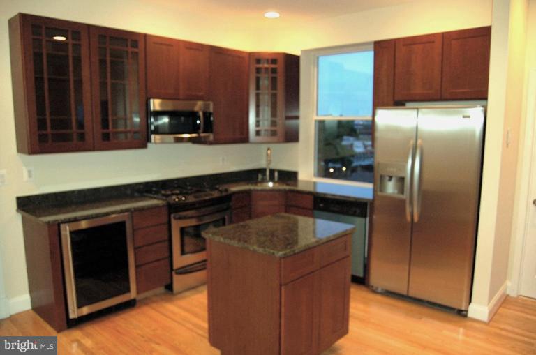 219 T Street Northeast, Unit 302 Washington, DC 20002 - Photo 3 of 5 Kitchen