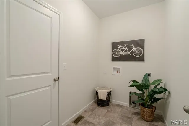 $496,976 | 3220 River Breeze Court, St. Charles, MO 63301