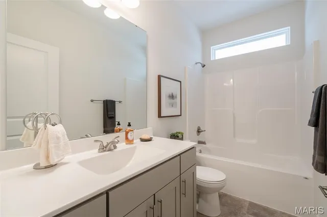 $496,976 | 3220 River Breeze Court, St. Charles, MO 63301