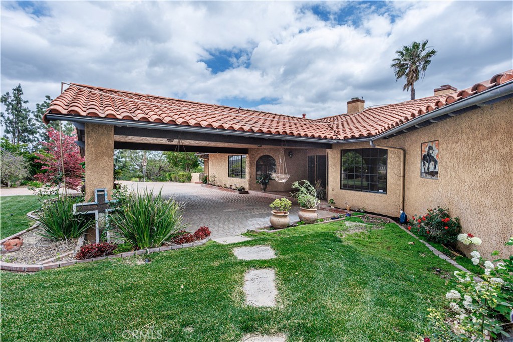 350 Roughrider Road La Verne, CA 91750 - Photo 35 of 55 Landscape refreshed.