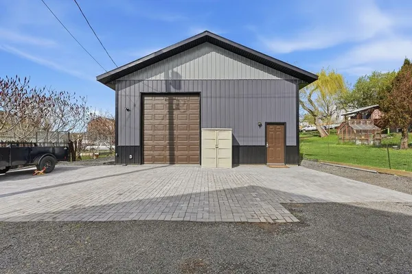 $295,000 | 424 Sheridan Street, Tekoa, WA 99033