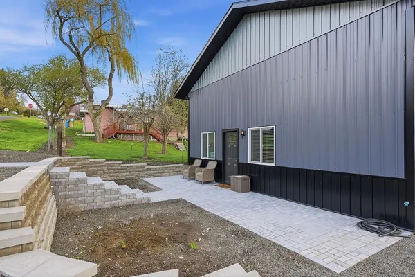 $295,000 | 424 Sheridan Street, Tekoa, WA 99033