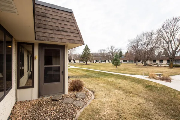 $203,000 | 1415 Lake Street, Unit 131, Alexandria, MN 56308