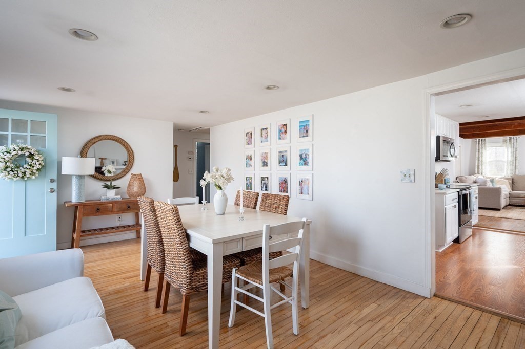 33 Irving Road Scituate, MA 02066 - Photo 5 of 27 Gallery Image 5