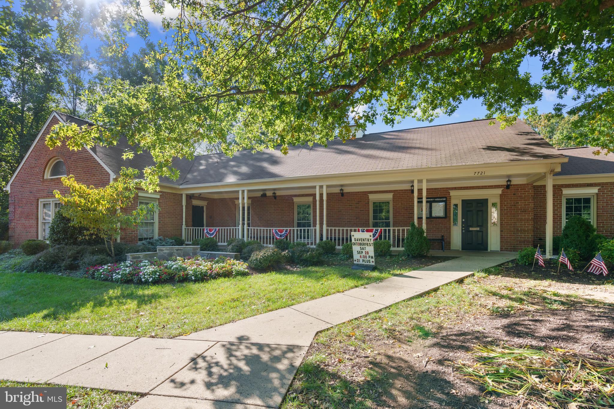 7811 Harrowgate Circle, Unit 6 Springfield, VA 22152 - Photo 22 of 28