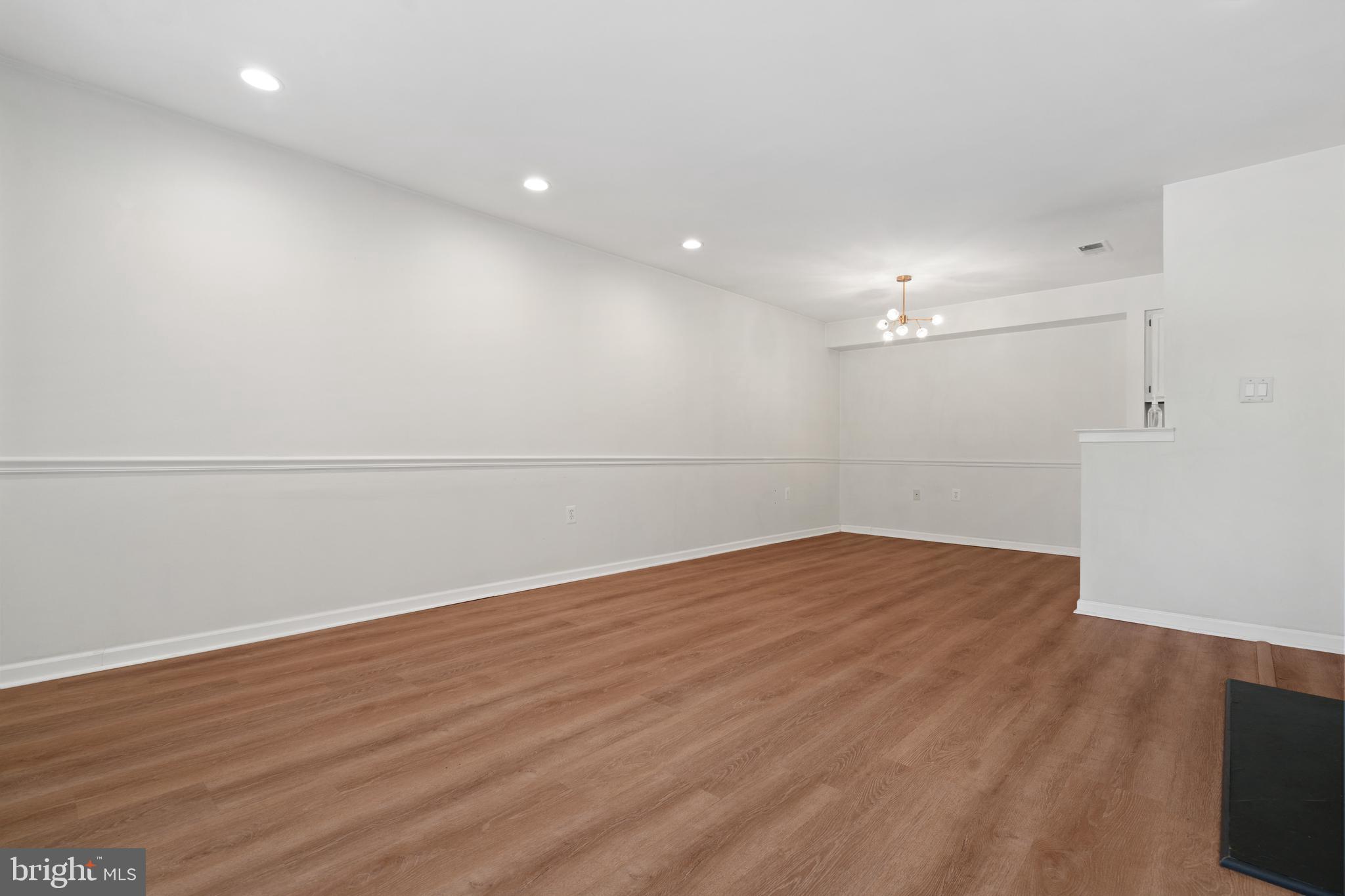 7811 Harrowgate Circle, Unit 6 Springfield, VA 22152 - Photo 10 of 28