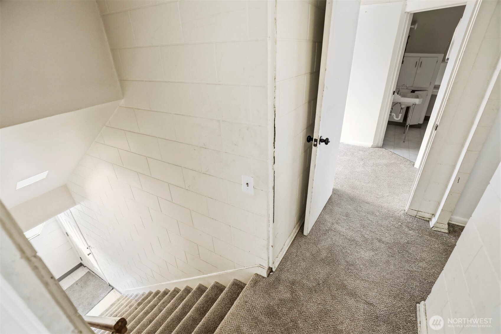1817 34th Street Everett, WA 98201 - Photo 3 of 19 a view of bathroom