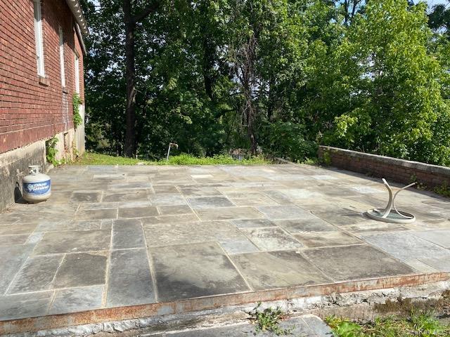 72 North Liberty Drive, Unit 2 Stony Point, NY 10980 - Photo 9 of 12 a view of a backyard of the house