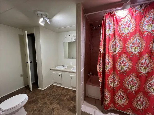 $1,250 | 806 North Oneal Street, Caldwell, TX 77836