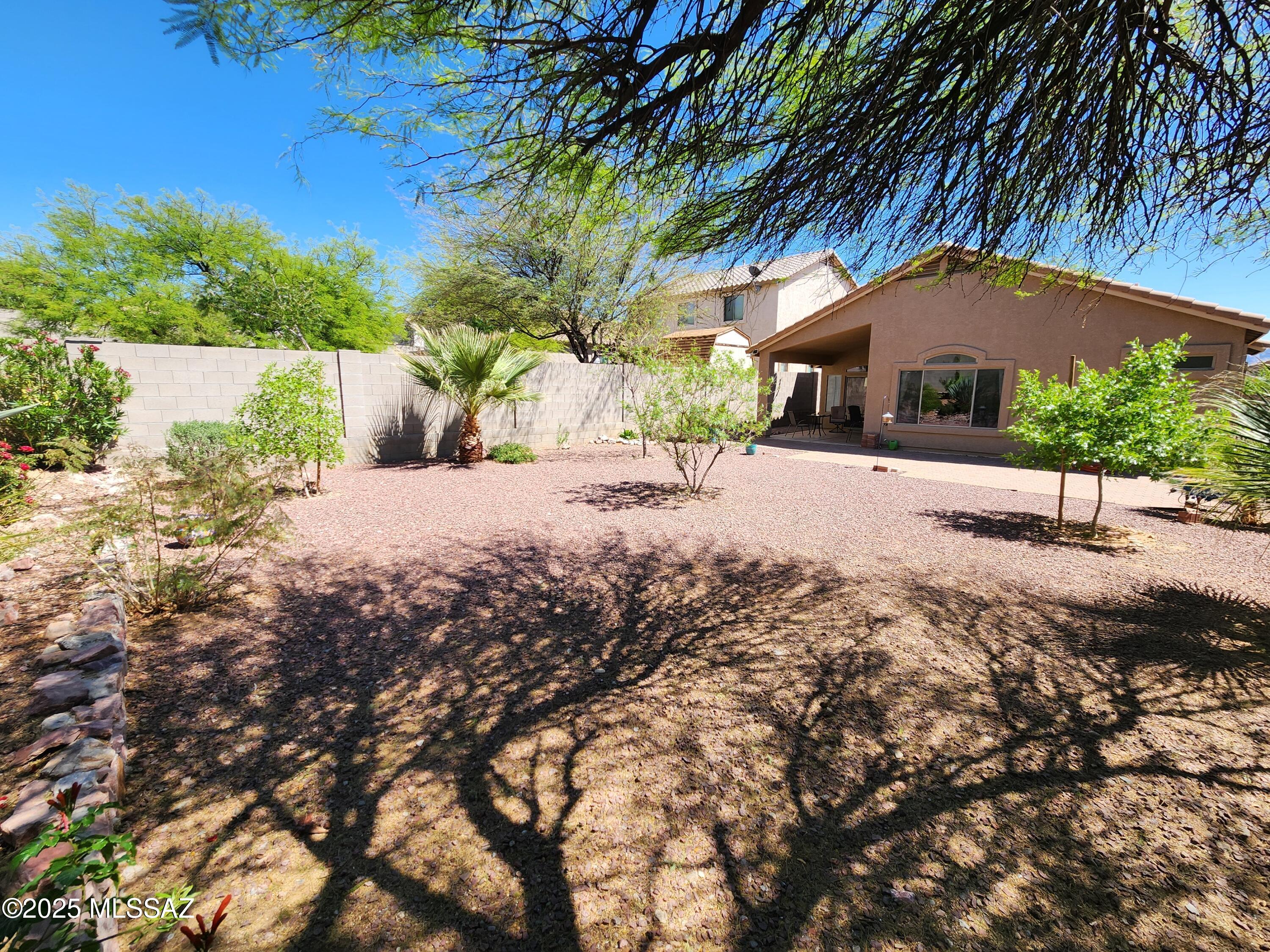60464 East Black Crest Loop Tucson, AZ 85739 - Photo 31 of 33