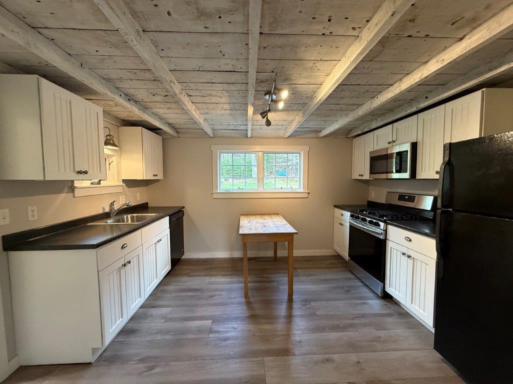 232 River Road Canaan, NH 03741 - Photo 3 of 57