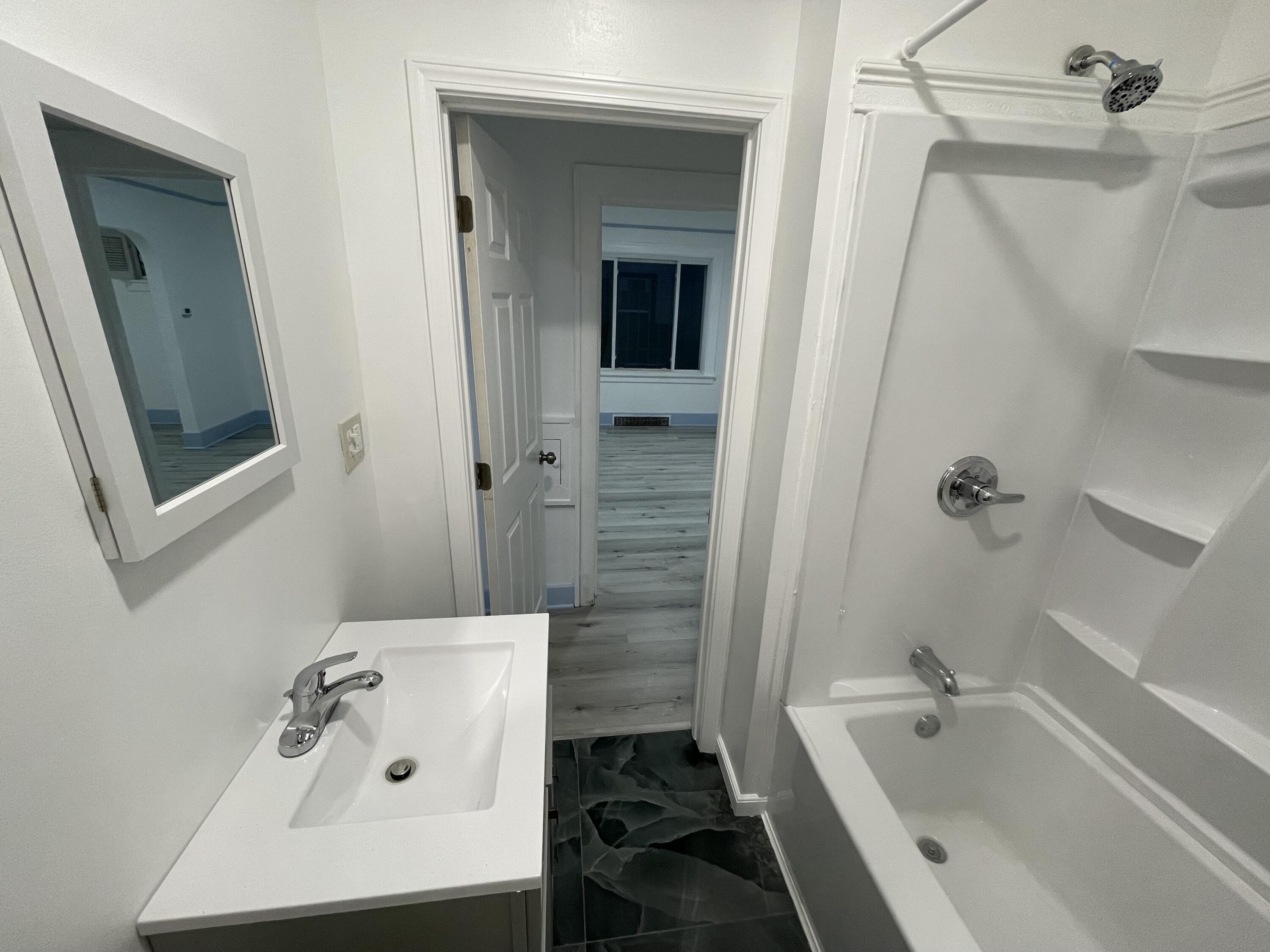 17330 Waltham Street Detroit, MI 48205 - Photo 6 of 16 IMG_6257