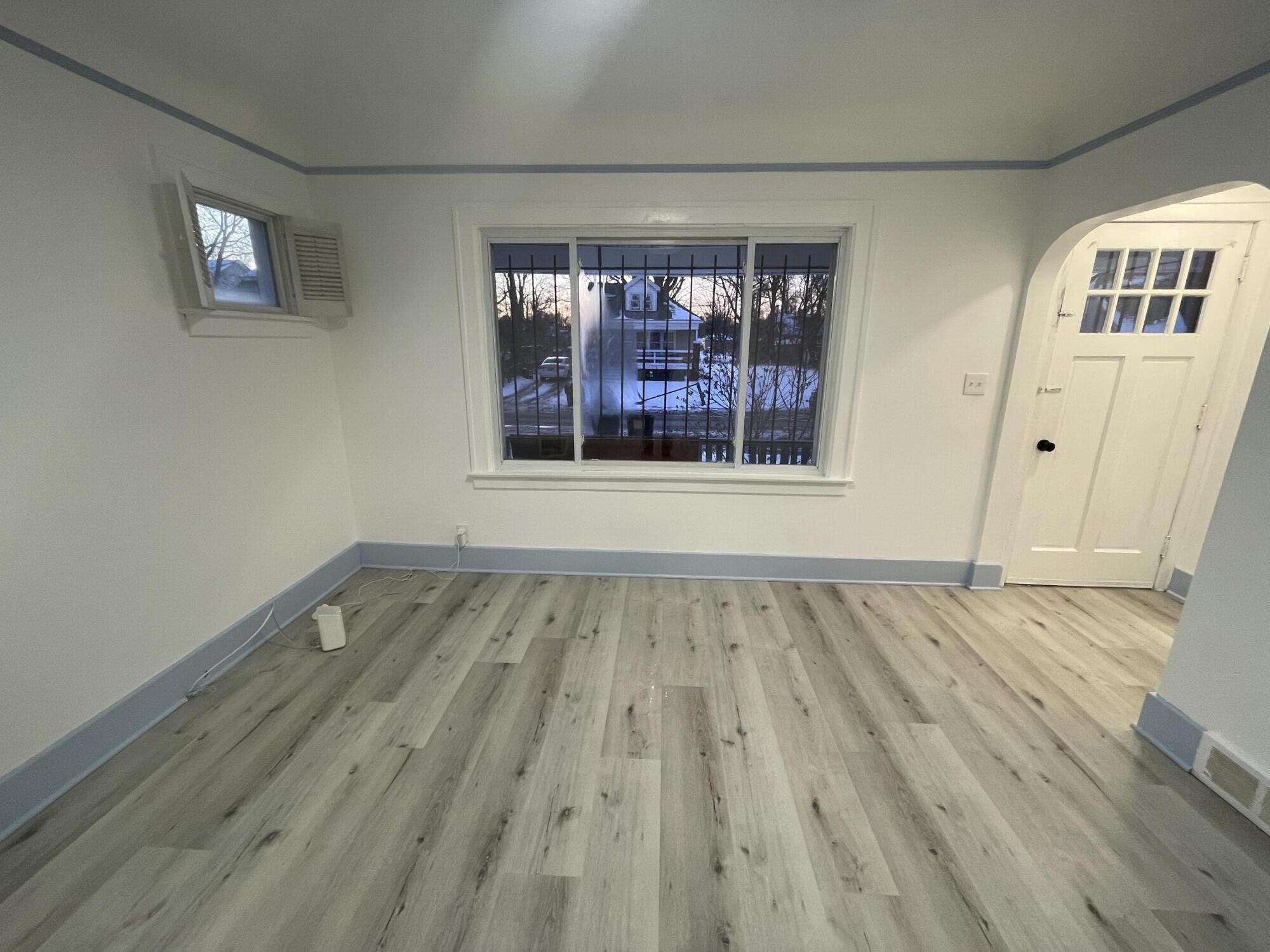 17330 Waltham Street Detroit, MI 48205 - Photo 9 of 16 IMG_6253