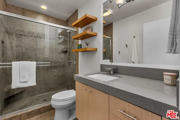 $988,000 | 1315 Stanford Street, Unit 3, Santa Monica, CA 90404