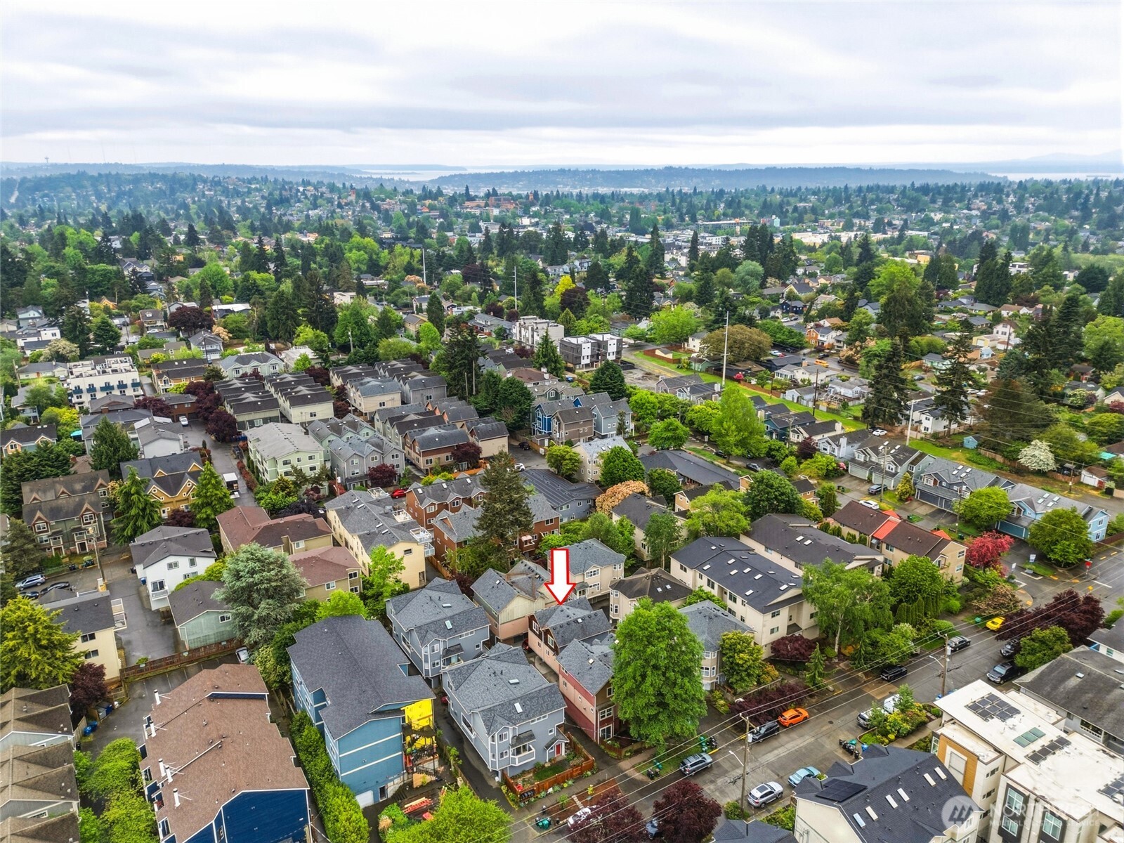 725 North 95th Street, Unit B Seattle, WA 98103 - Photo 24 of 29