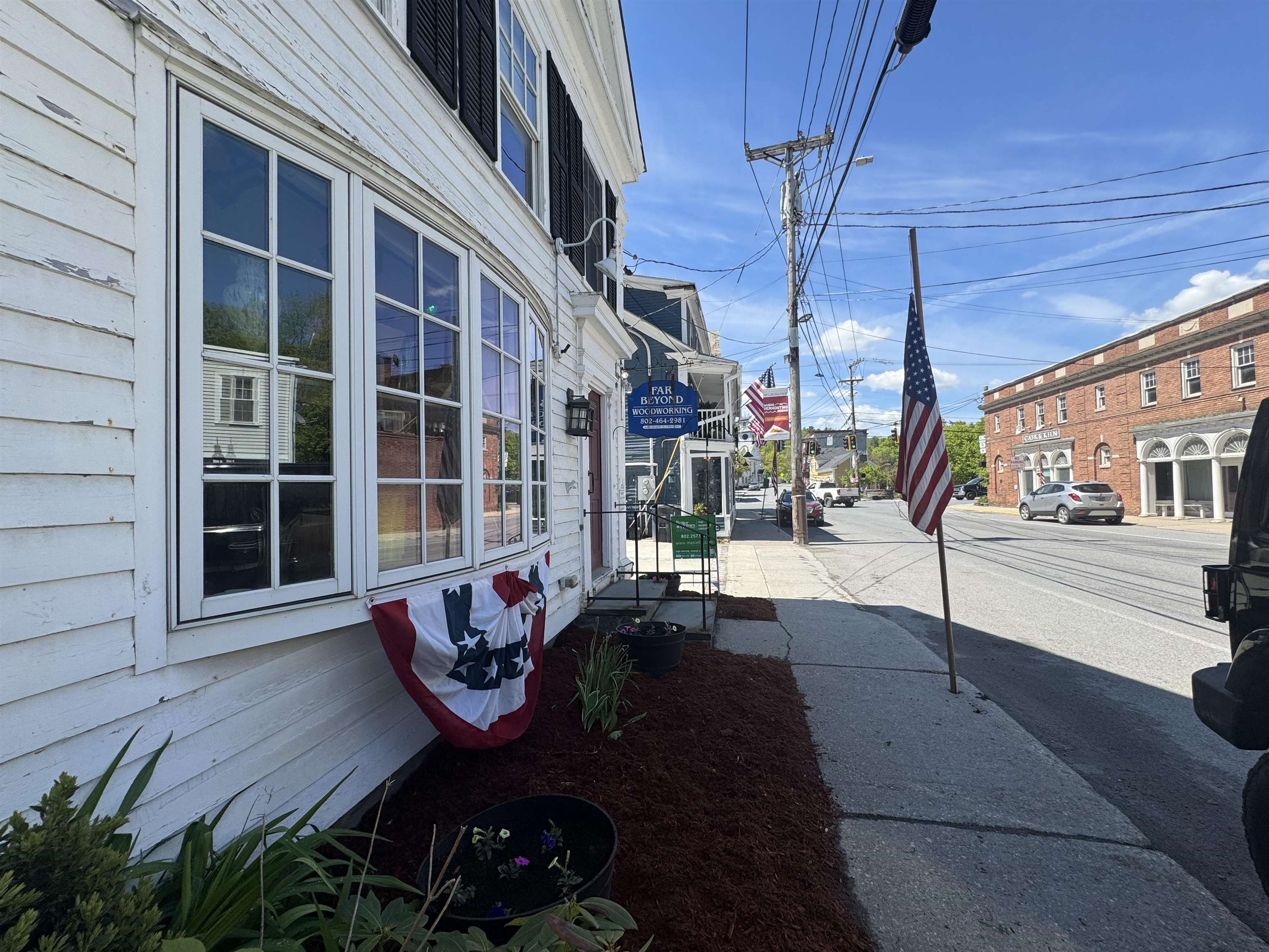 5 North Main Street Wilmington, VT 05363 - Photo 2 of 41