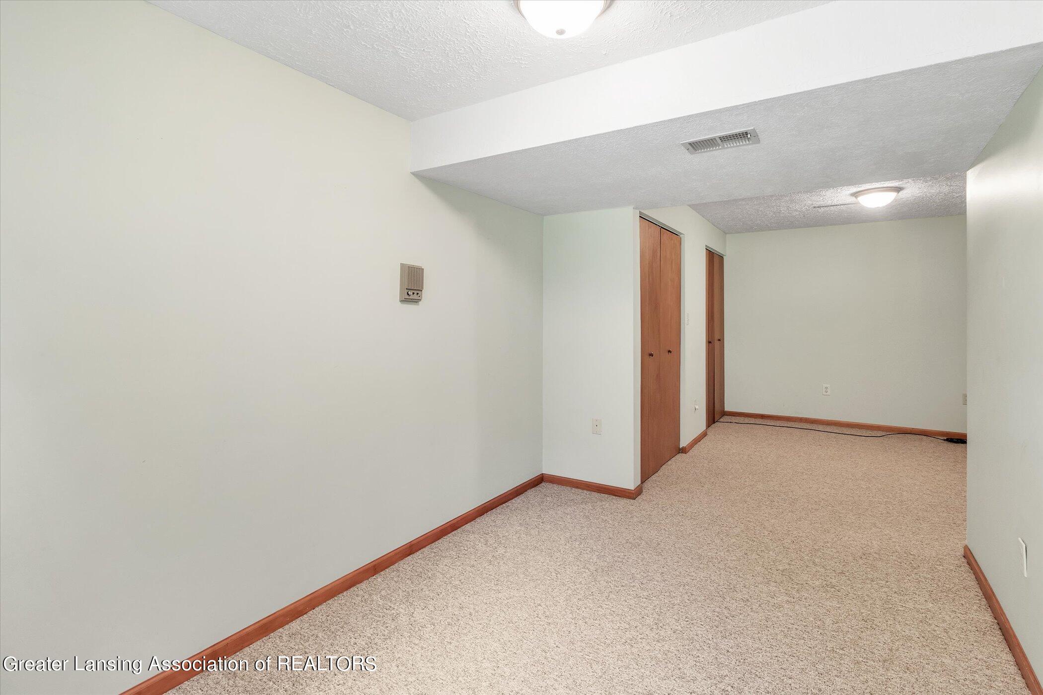 15200 Airport Road Lansing, MI 48906 - Photo 34 of 52 35-15200-Airport-WindowStill-Real-Estate