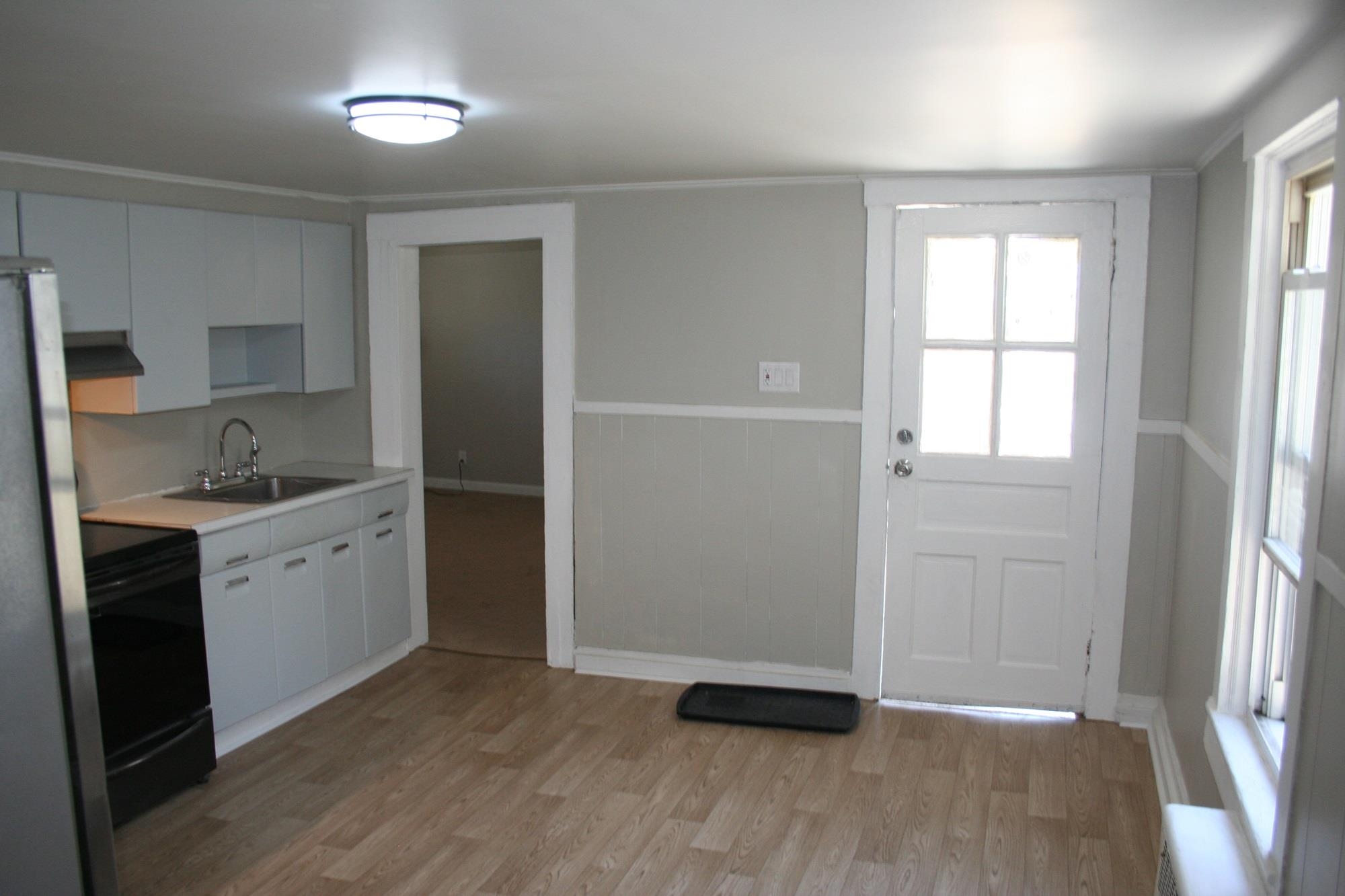303 West Street Rutland, VT 05701 - Photo 3 of 8