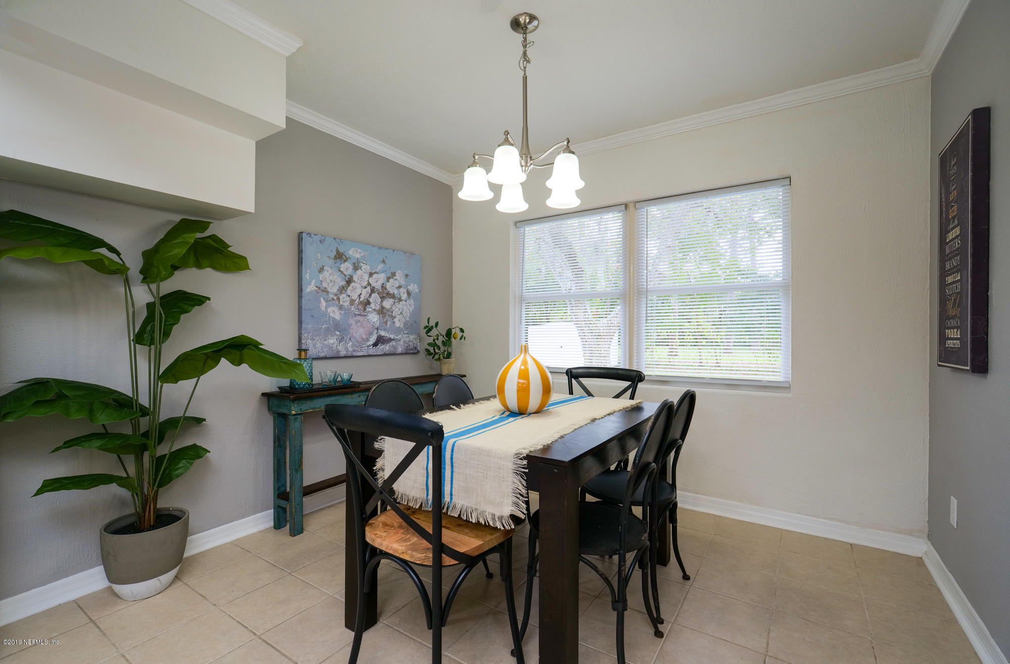 942 Wren Road Jacksonville, FL 32216 - Photo 8 of 30 08 dining
