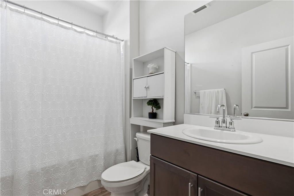 15627 Raptor Road Moreno Valley, CA 92551 - Photo 17 of 24 Photo has been edited to enhance quality.