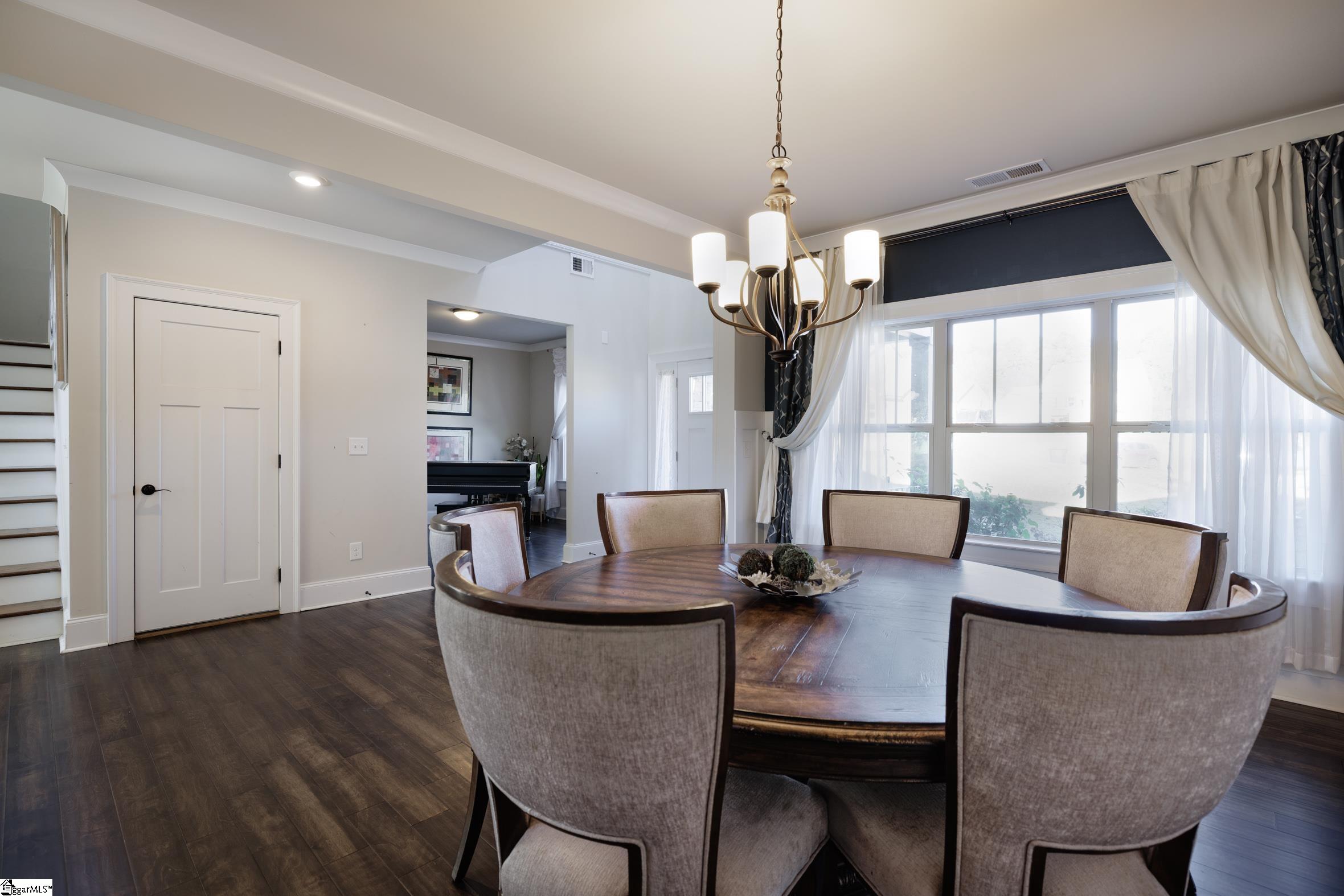 608 Rutland Court Greer, SC 29651 - Photo 8 of 43 Gallery Image 8
