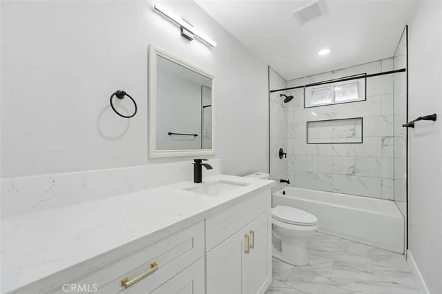 $484,999 | 17077 Donert Street, Hesperia, CA 92345