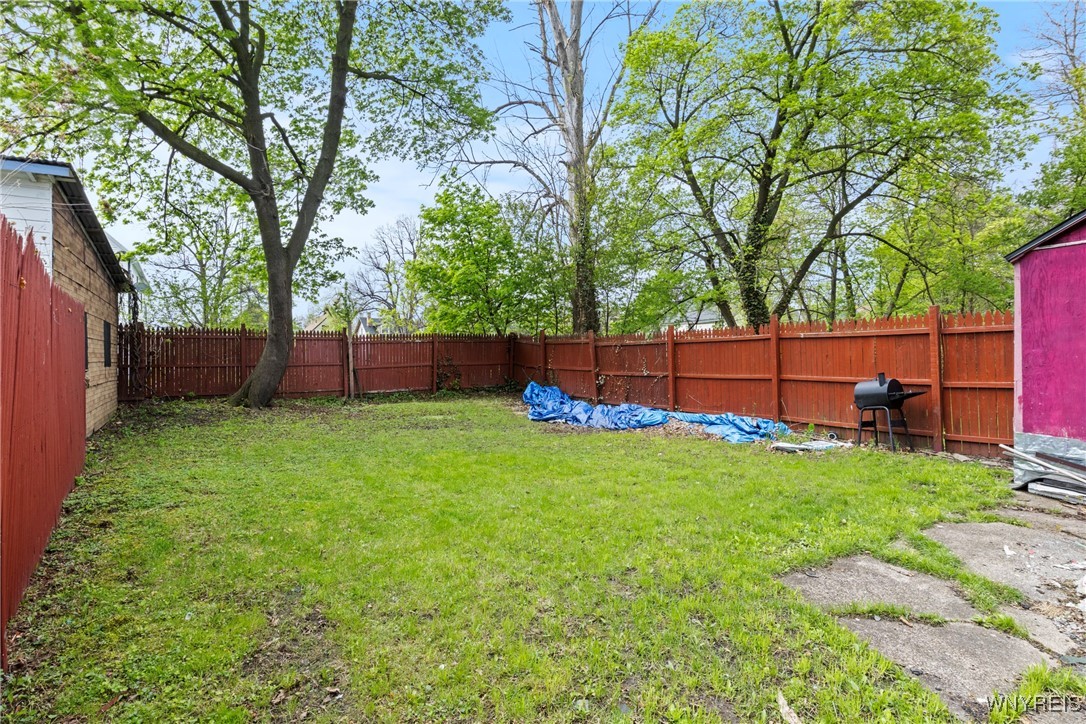 75 Box Avenue Buffalo, NY 14211 - Photo 38 of 40