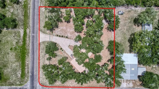 $238,000 | 527 Traylor Avenue, Rockport, TX 78382