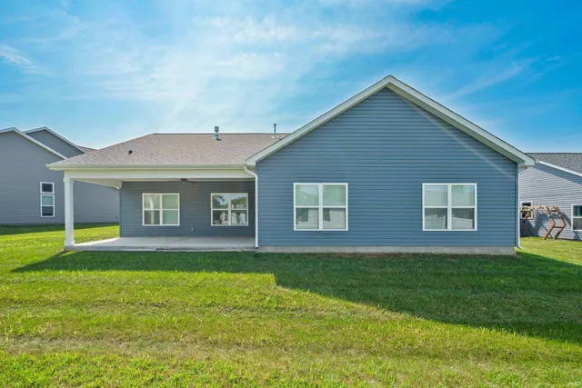 $374,900 | 1816 Southridge Drive, Frankfort, IN 46041