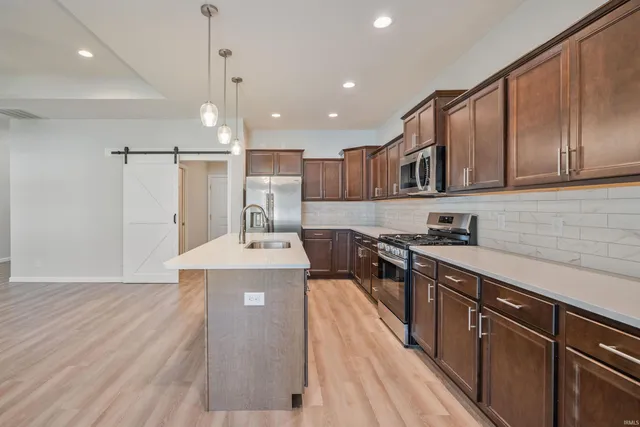 $374,900 | 1816 Southridge Drive, Frankfort, IN 46041