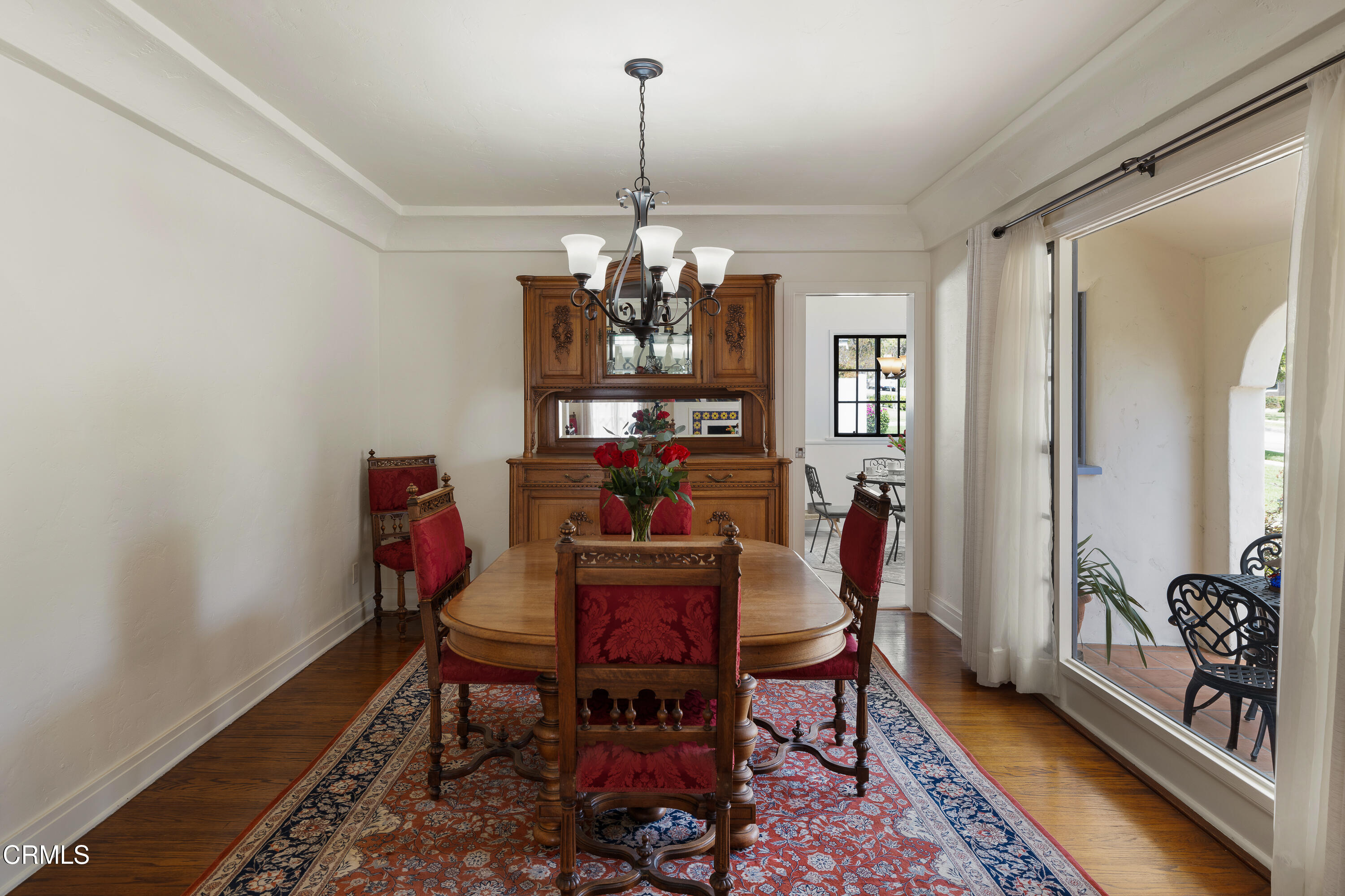 1441 Cleveland Road Glendale, CA 91202 - Photo 14 of 56 SSR_1441Cleveland_016_FLEXMLS