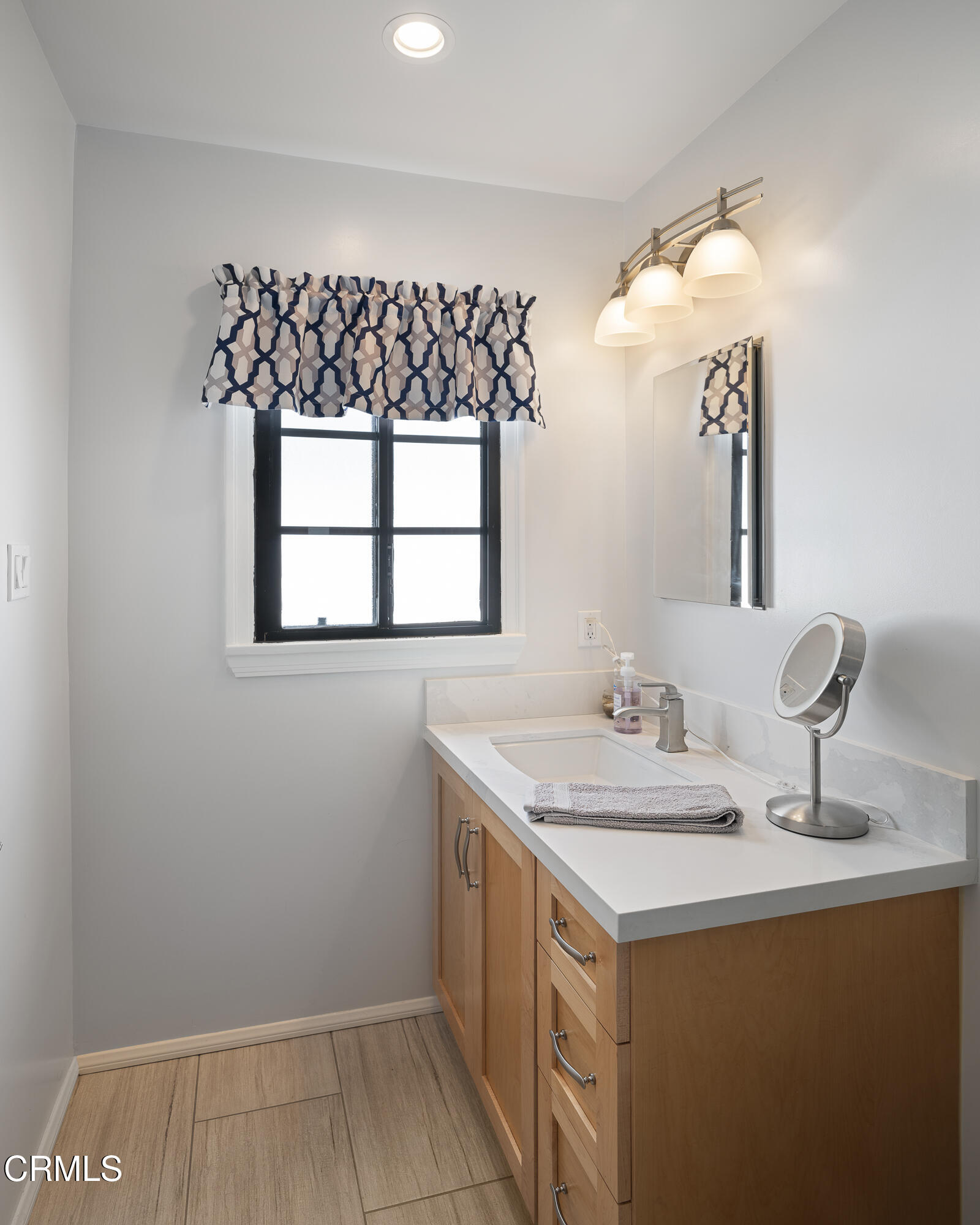 1441 Cleveland Road Glendale, CA 91202 - Photo 25 of 56 SSR_1441Cleveland_027_FLEXMLS