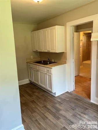 $1,700 | 337 Wellingford Street, Charlotte, NC 28213