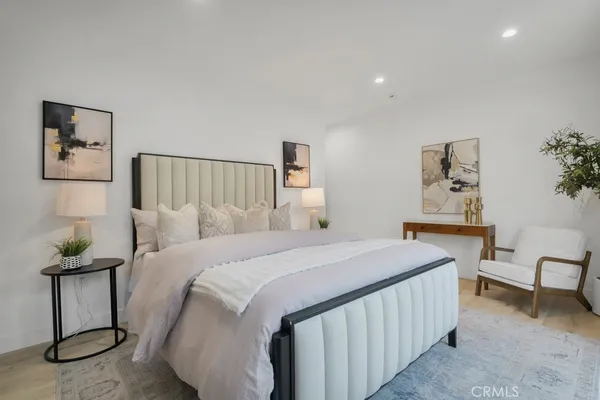 $1,990,000 | 2115 West Clark Avenue, Burbank, CA 91506