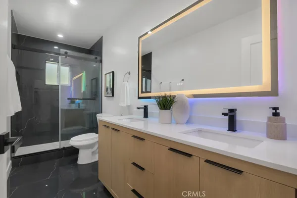 $1,990,000 | 2115 West Clark Avenue, Burbank, CA 91506